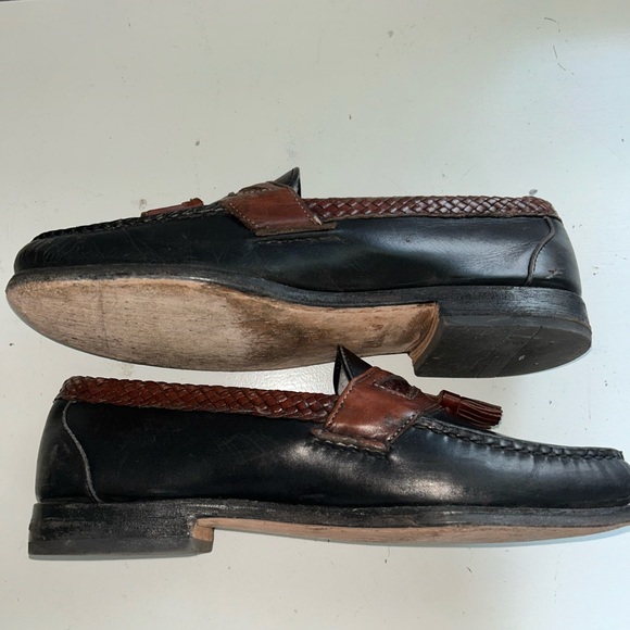 Allen Edmonds Black and Brown Tassel Loafers - Picture 7 of 9